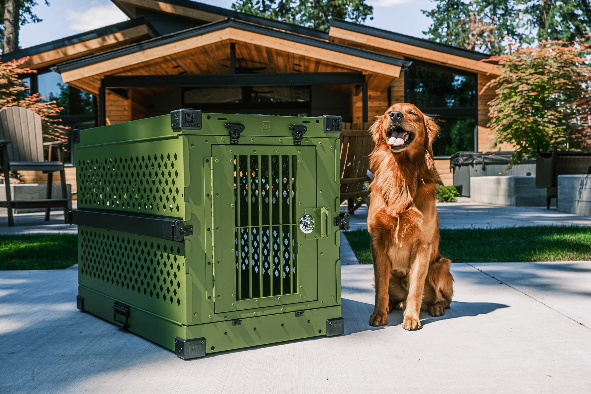 Impact Dog Crates | Strong & Safe Aluminum Dog Crates